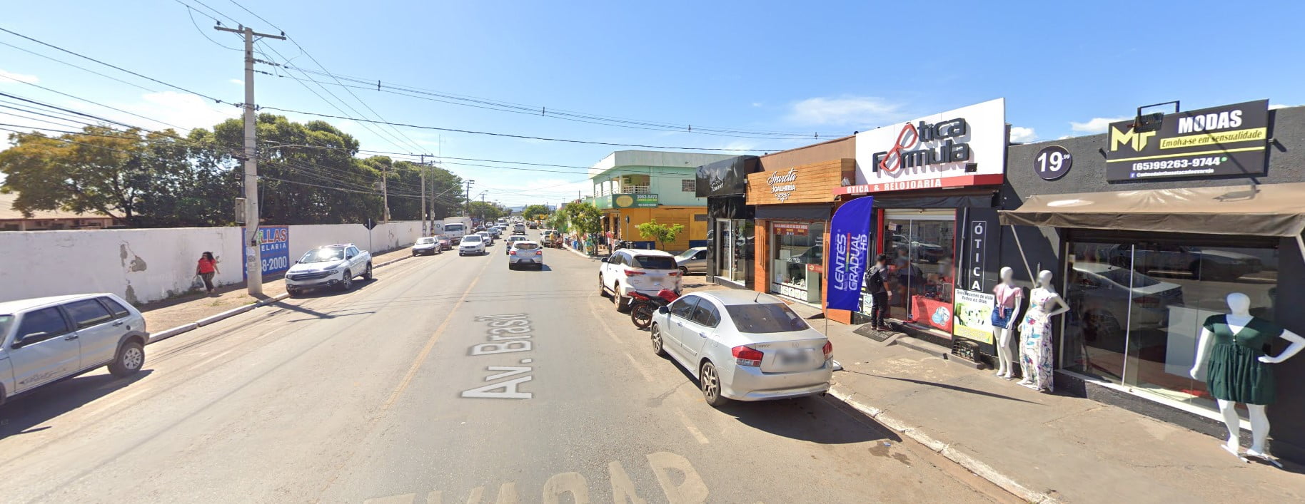Incêndio de grandes proporções em Cuiabá/MT.