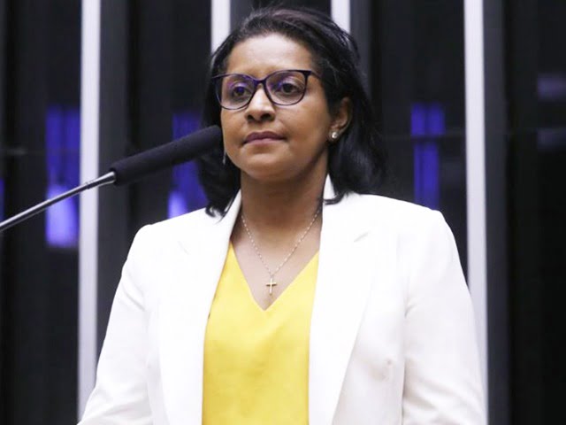 “Mendes e Botelho: dupla promete renovar Cuiabá”, diz Gisela Simona