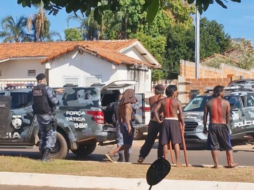 Prisão de membro da comunidade indígena desencadeia protesto em Campinápolis; veja vídeo