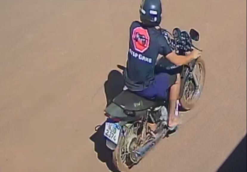 Motociclista assediador ataca mulheres em Cuiabá; veja vídeo