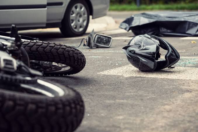 Motorista embriagado atropela motociclista e foge da polícia em Marcelândia; veja vídeo