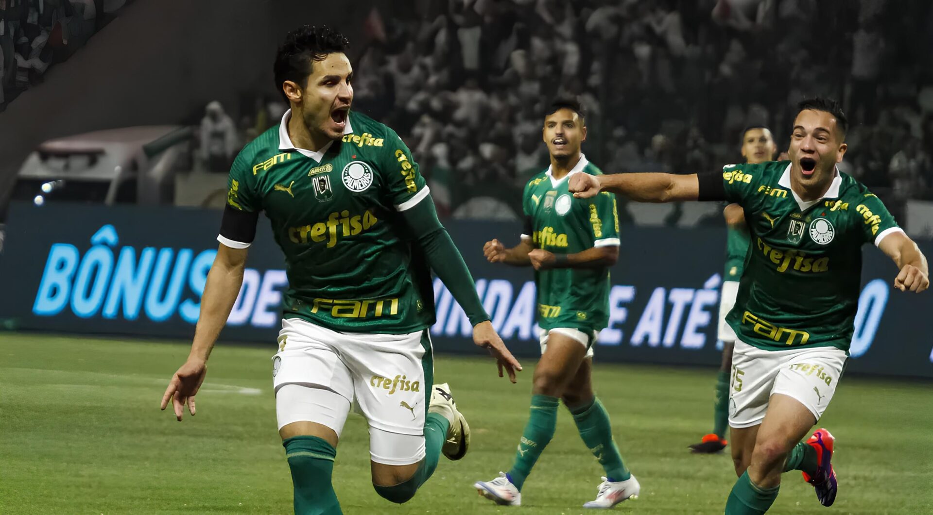 Raphael Veiga foi o protagonista do Derby nesta segunda-feira (1)