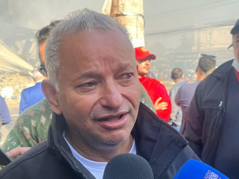 Autoridades reúnem-se para decidir medidas emergenciais ao Shopping Popular de Cuiabá; veja vídeo