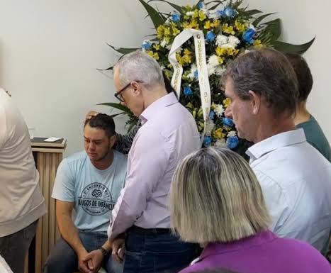 Suspeito de planejar o assassinato de Raquel Cattani, chorou ao lado de caixão