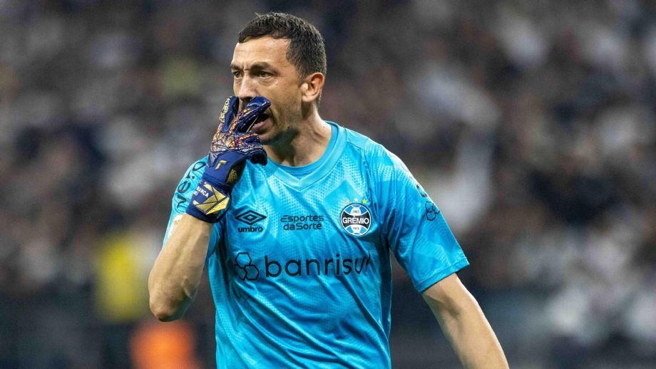 Marchesín, goleiro do Grêmio, durante partida contra o Corinthians, na Neo Química Arena