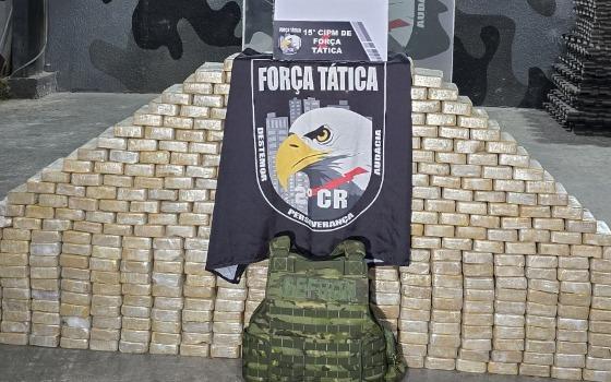 Polícia apreende 429 kg de pasta base de cocaína em Nossa Senhora do Livramento