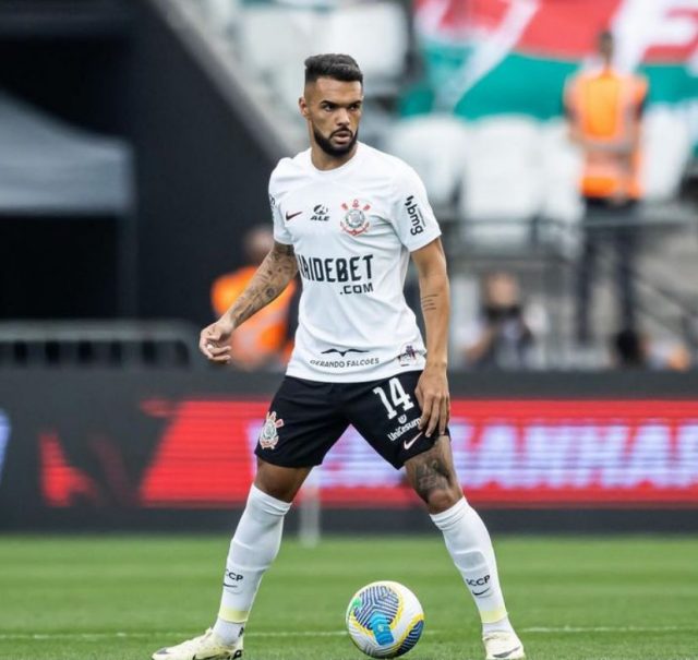 Atraso no pagamento gera tensão entre clubes