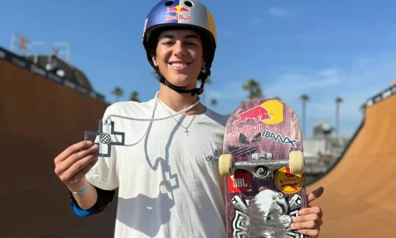 Gui Khury faz história no skate com manobra inédita Kickflip Body Varial 900