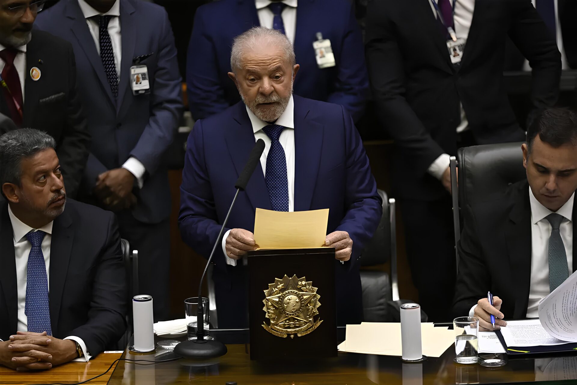 Lula durante cerimônia de posse, em Brasília, neste domingo (1º)
