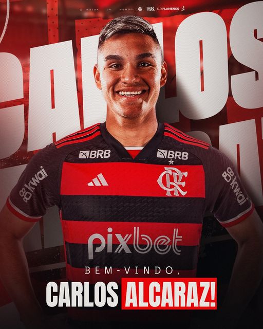 Flamengo oficializa a contratação de Carlos Alcaraz