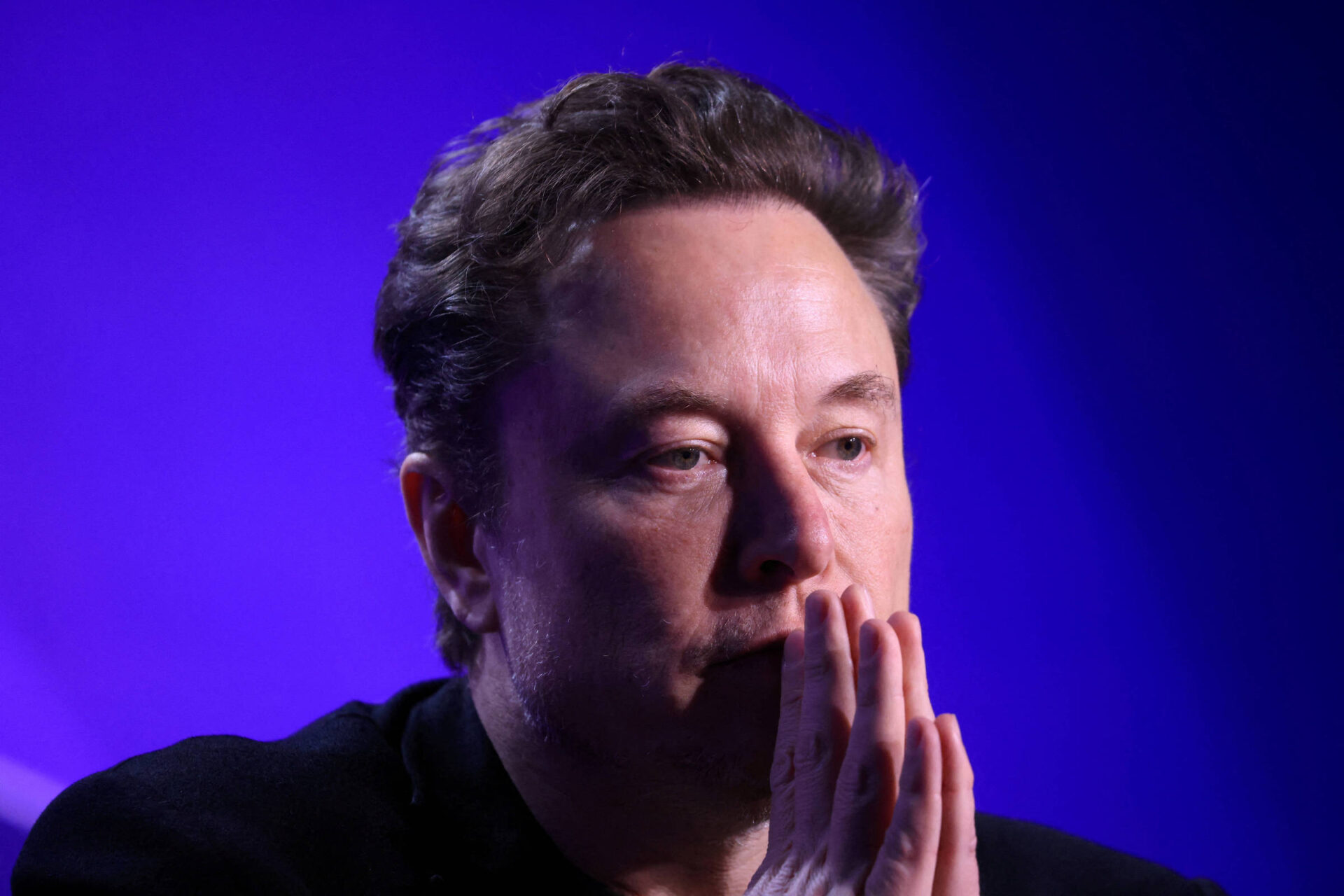 Elon Musk oferece internet gratuita no Brasil após intimação do STF: ENTENDA O CENÁRIO