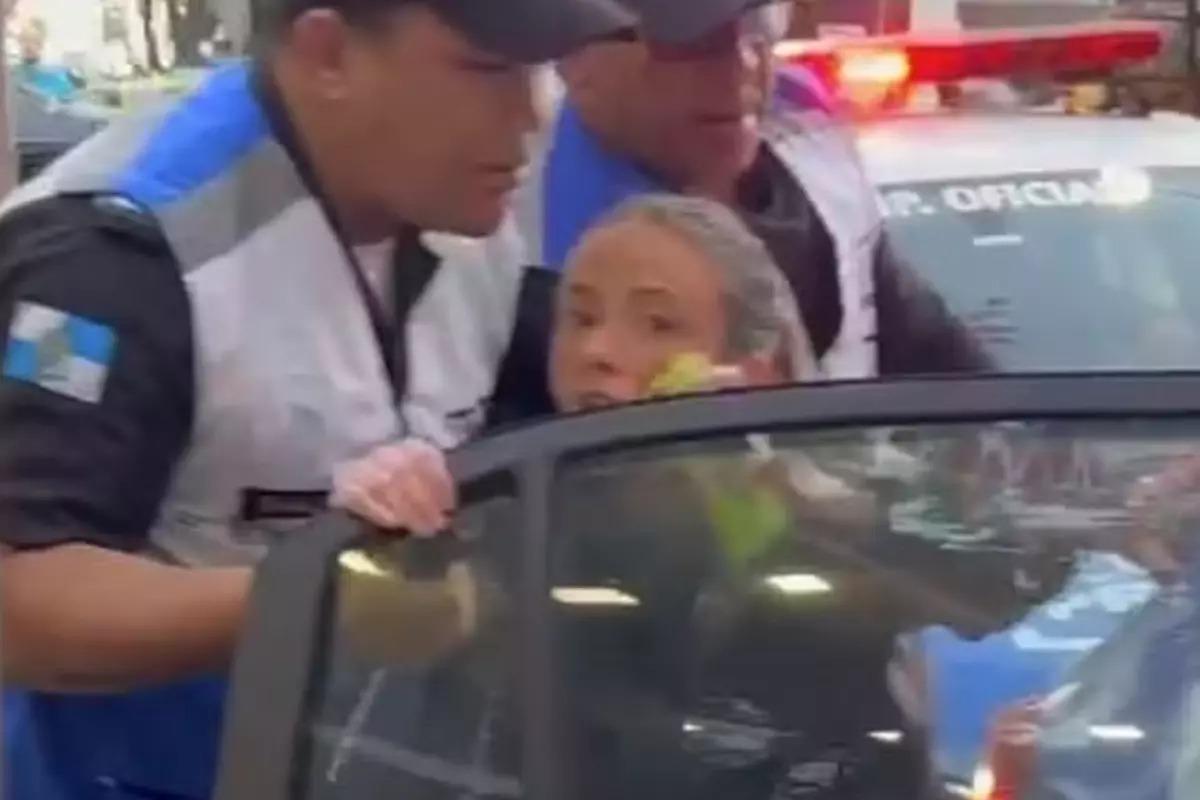 Conflito no McDonald's do Leblon: mãe e filha moradoras são acusadas de racismo; ENTENDA O CASO
