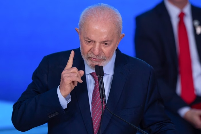 Lula critica ausência de negros em posse de ministro e aponta "Supremacia branca"