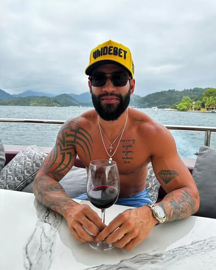 Gusttavo Lima está sendo procurado pela Interpol?; ENTENDA O CASO