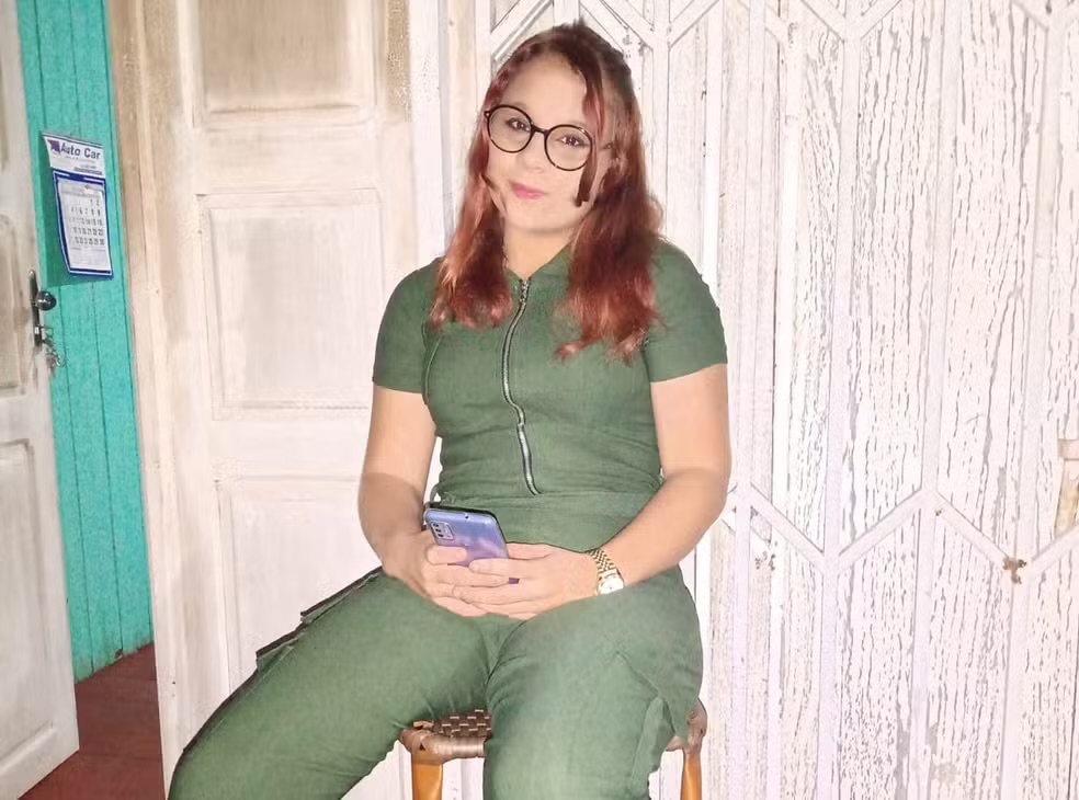 Jovem que teve 90% do corpo queimado pelo namorado morre após 15 dias internada em Cuiabá