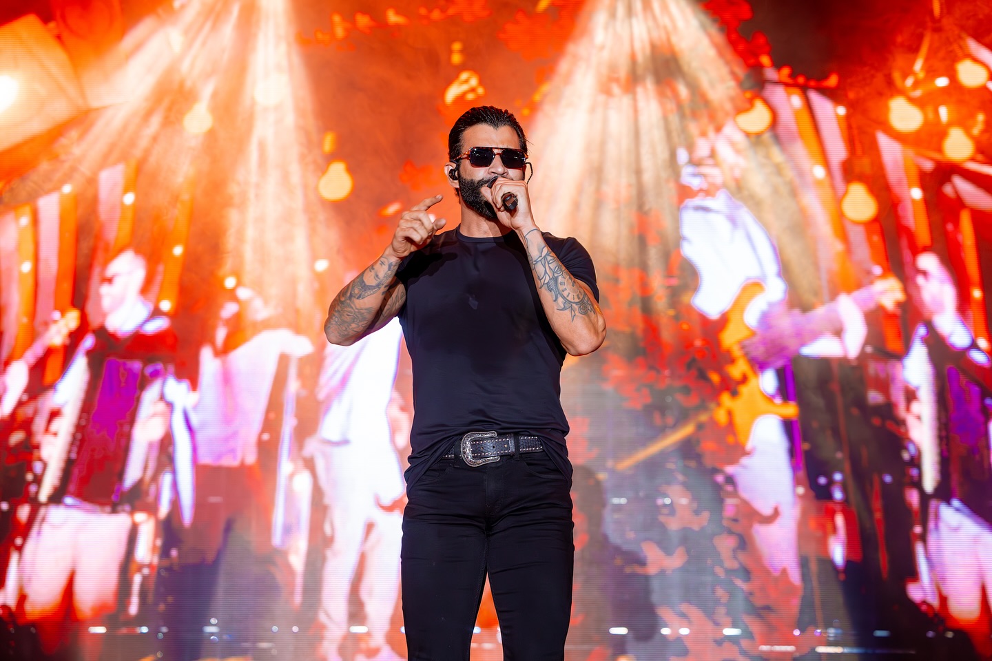 Gusttavo Lima faz live no Instagram e desmente sociedade com Vai de Bet; VEJA VÍDEO