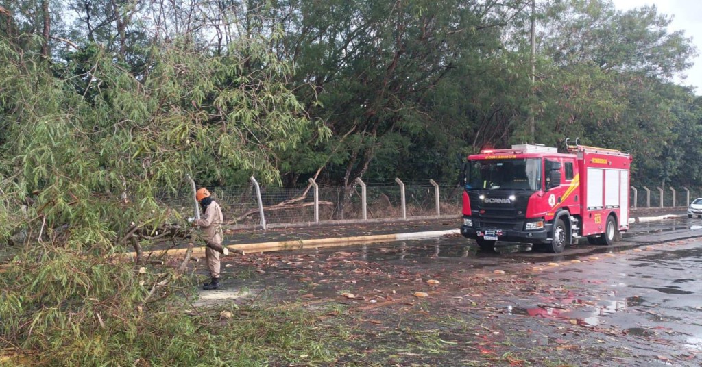 Corpo de Bombeiros alerta para os riscos das primeiras chuvas