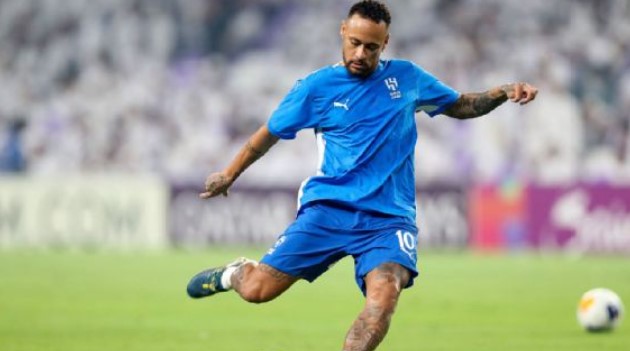 Neymar retorna aos gramados pelo Al-Hilal após mais de um ano fora