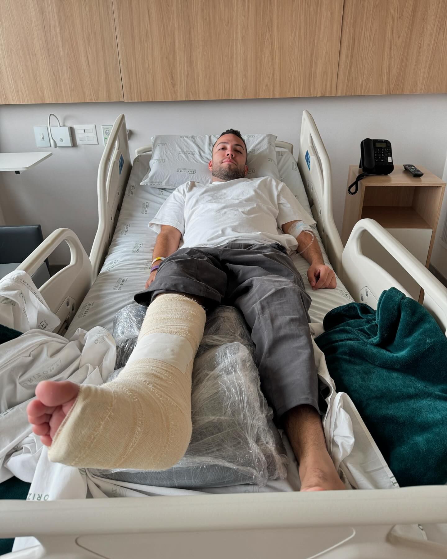 Lucas Rangel fratura tornozelo e passa por cirurgia; VEJA VÍDEO