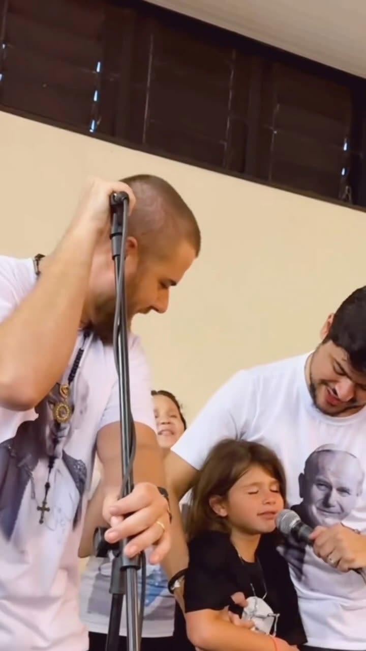 Zé Neto e Cristiano fazem apresentação durante retiro espiritual em SP; VEJA VÍDEO