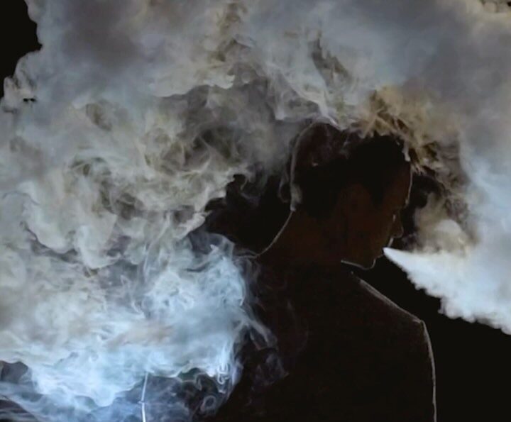 Reino Unido volta atrás e revoga decisão que apoiava o uso de vapes; VEJA VÍDEO