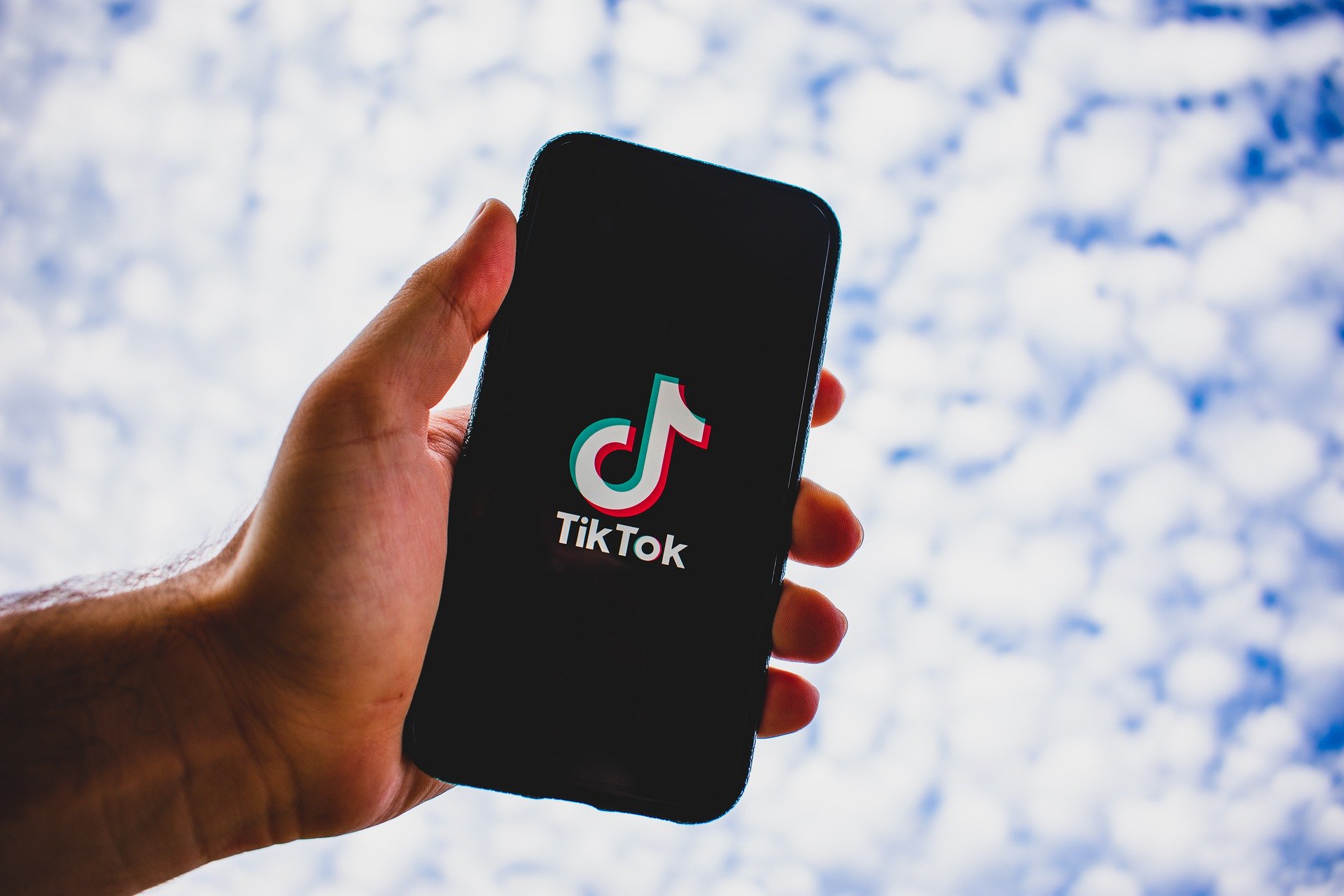 Tik Tok pode ser suspenso do Brasil se não cumprir exigências ligadas a LGPD; VEJA VÍDEO