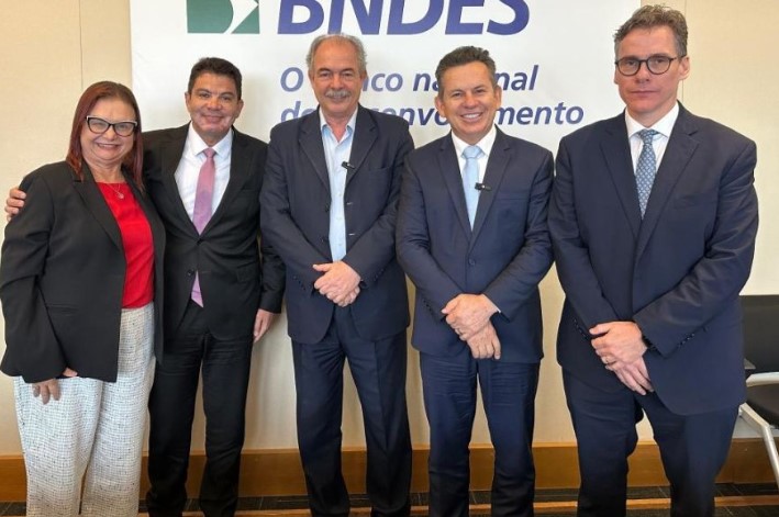 Rosa Neide, Cidinho Santos, Aloizio Mercadante, Mauro Mendes e Rogério Gallo