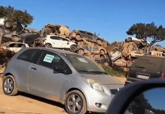 Espanha enfrenta destruição após fenômeno gerar inundações devastadoras; VEJA VÍDEO