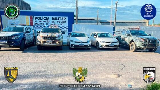 Dois homens e uma mulher são presos com carros furtados