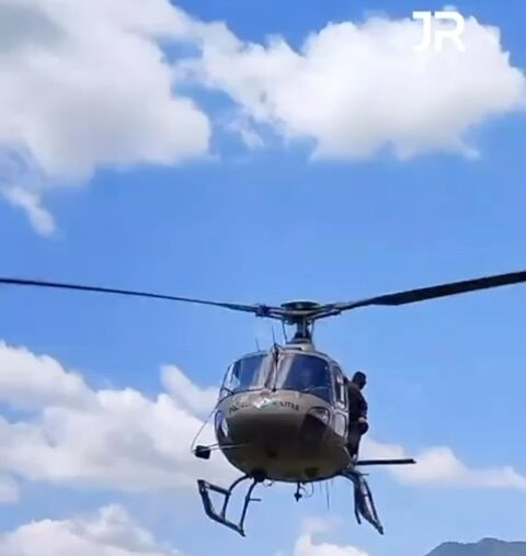 Resgatistas enfrentam dificuldades para recuperar corpo de montanhista no Pico do Jurapê; VEJA VÍDEO