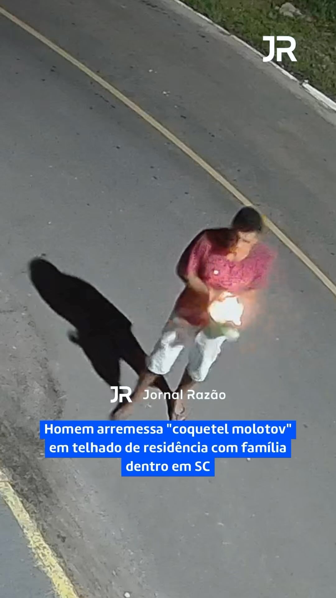 Homem lança coquetel Molotov em residência de SC e polícia inicia investigação; VEJA VÍDEO