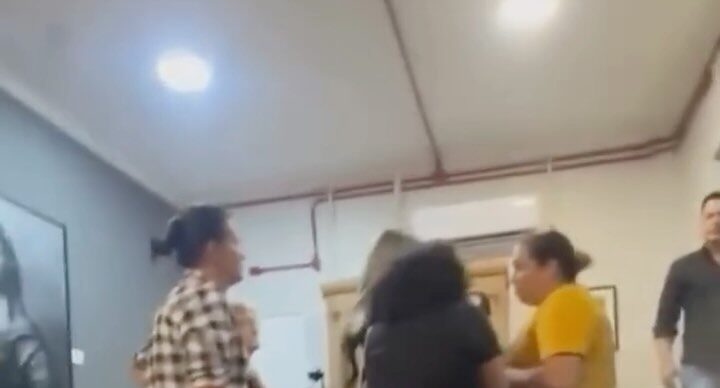 Vídeo expõe discussão sobre documento polêmico durante velório de Apóstolo Rina; VEJA VÍDEO