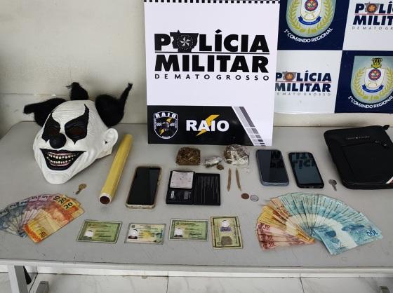 Quadrilha é presa por tráfico de drogas em quitinete