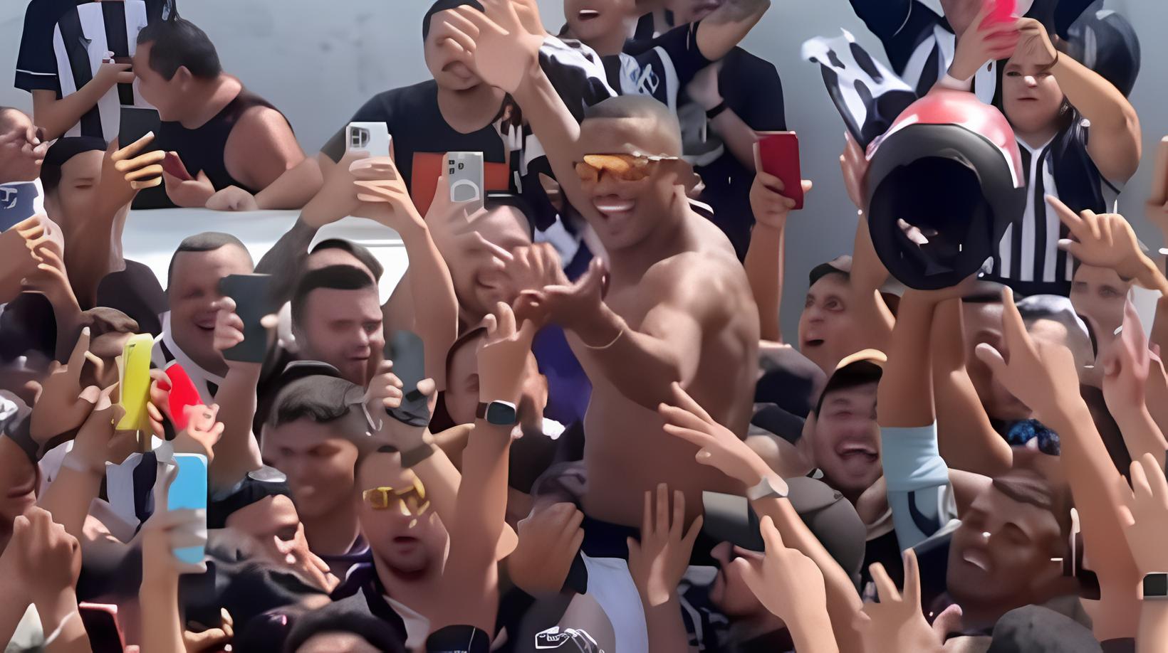 Saulo Mineiro celebra acesso do Ceará à Série A ao lado da torcida; veja o vídeo