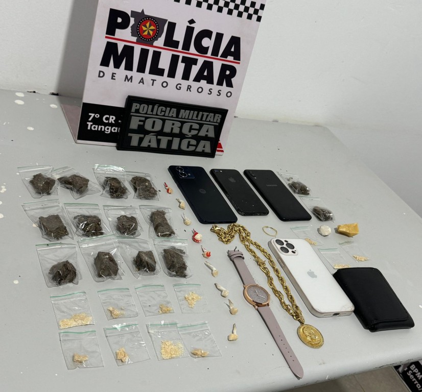 PM prende suspeito e apreende adolescentes por tráfico de drogas