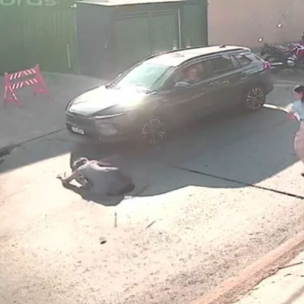 Bueiro Aberto Causa Acidente e Exposição ao Perigo nas Ruas da Capital