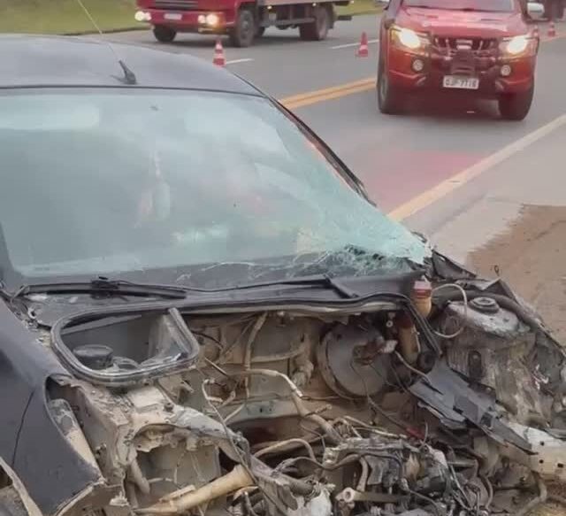 Jovem grávida morre em acidente fatal na BR-470 em Santa Catarina; VEJA VÍDEO