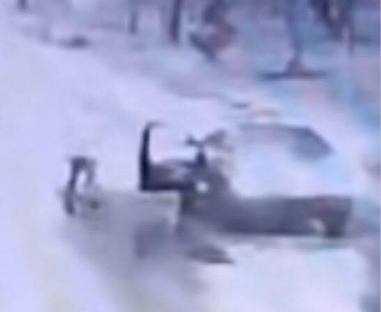 Adolescente é ameaçado com arma de fogo por motorista da Uber no DF; VEJA VÍDEO