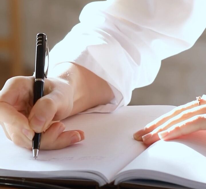 ANS anuncia novas regras para cancelamento de planos de saúde por inadimplência; VEJA VÍDEO