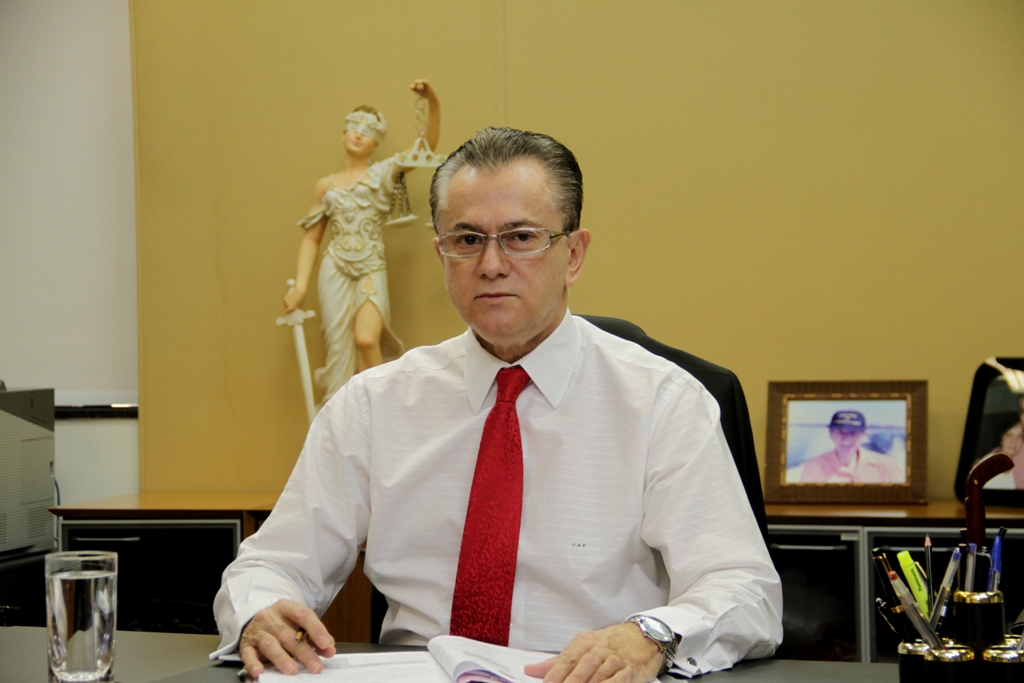Tribunal de Contas de MT Apura Irregularidades na Saúde de Cuiabá