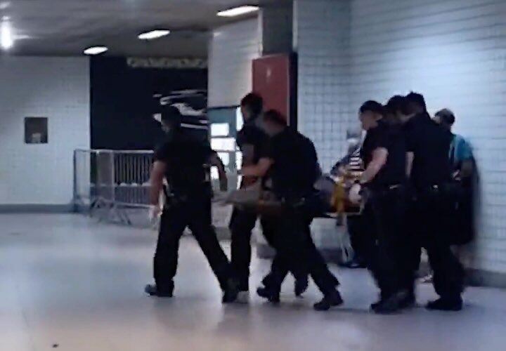 Queda de passageiro nos trilhos da Estação República em SP gera lentidão durante resgate; VEJA VÍDEO