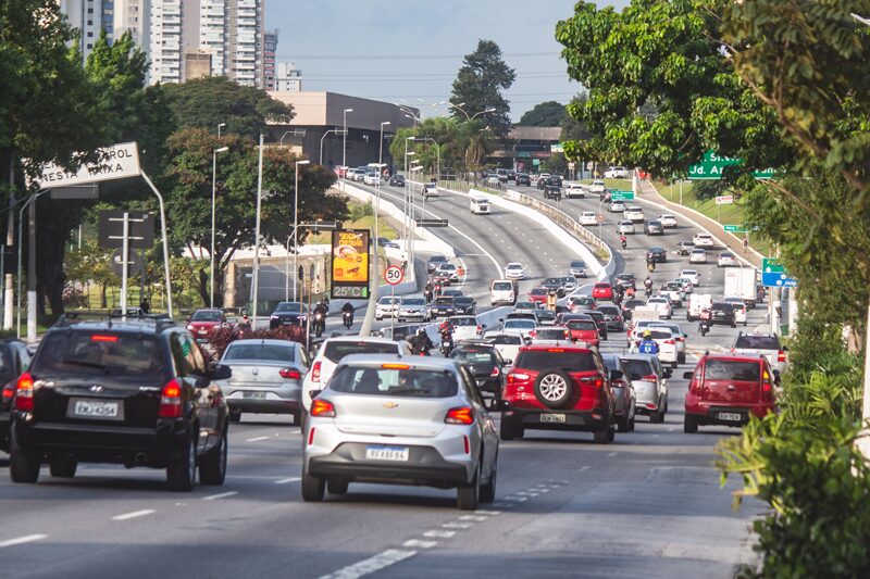 Entenda a suspensão do rodízio de carros em São Paulo e as exceções durante as festas de fim de ano; SAIBA TUDO
