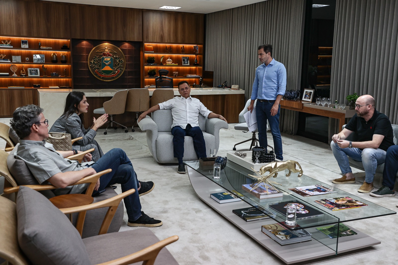 O apelo de Botelho para uma sessão extraordinária revela a importância da pauta.