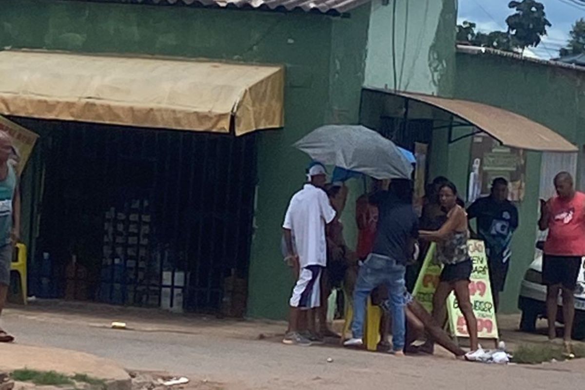 Marido foge após esfaquear esposa grávida em bairro de Cuiabá