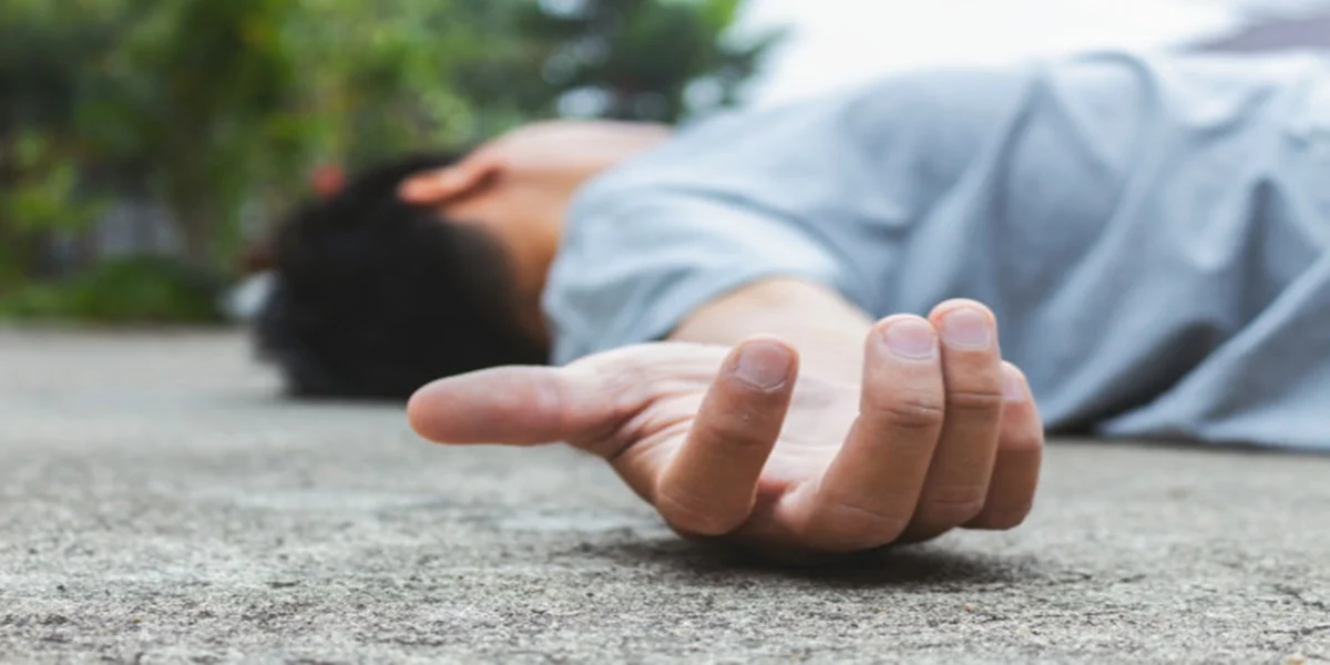 Homem finge de morto e escapa de assalto em bar no RJ; VEJA VÍDEO