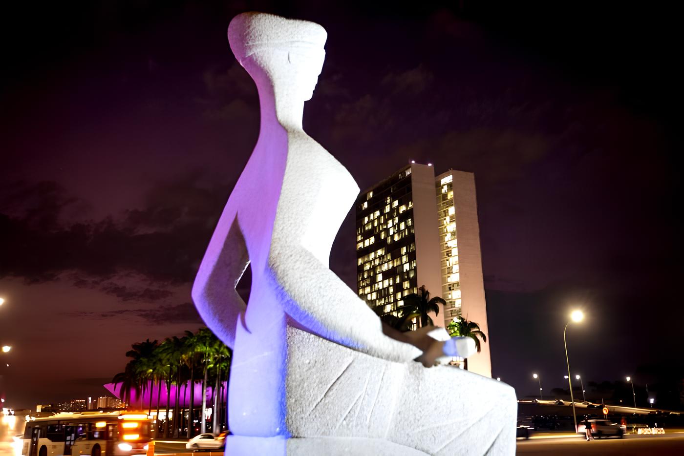 STF e CNJ pagam R$ 10,5 mil em diárias a juízes para morar em Brasília