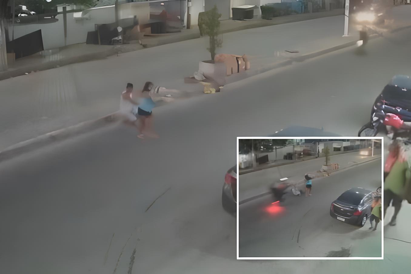 Confira o momento em que moto “dando grau” atinge duas pessoas