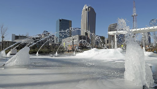 Nevasca histórica atinge Flórida e deixa cenário inédito no estado; VEJA VÍDEO