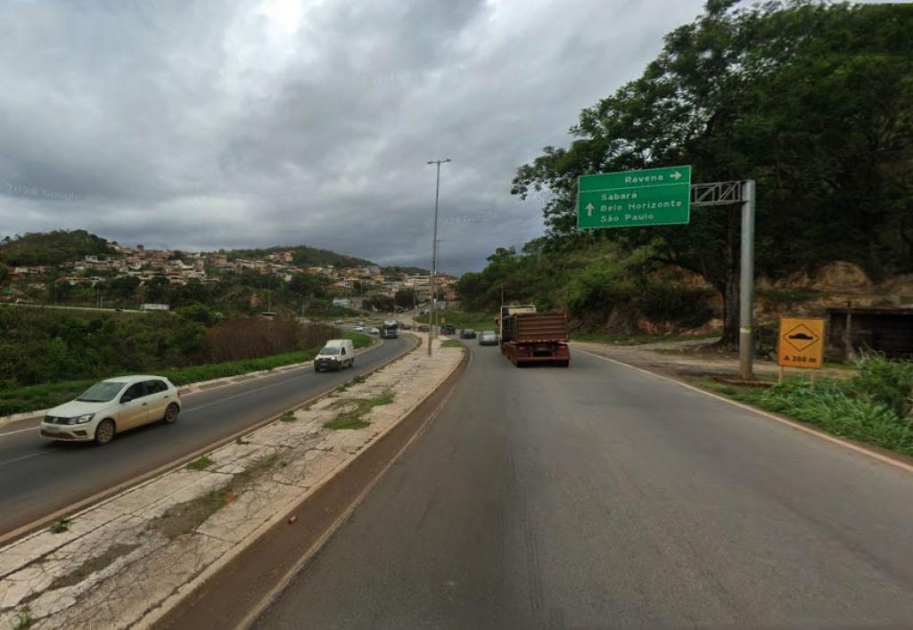 Invasões de pista na BR-381 aumentam o risco de tragédias em trecho sem concessão; VEJA VÍDEO