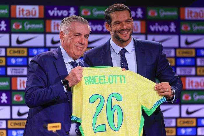 Ancelotti estreia na Seleção e surpreende com convocação e discurso direto
